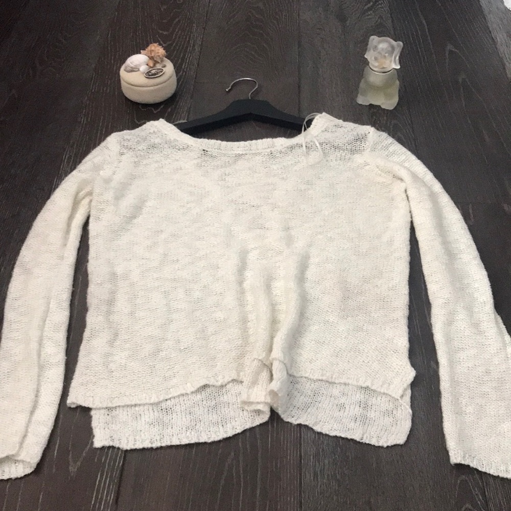 White Soft Blouse✨🕊
